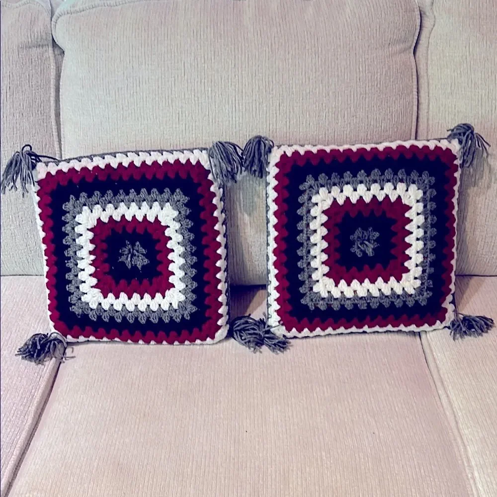 Granny Square Set of Two Pillows 14 x 14 Excellent Condition